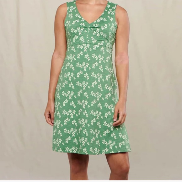 Toad&Co Dresses & Skirts - Toad&Co Rosemarie sleeveless tank dress size large in matcha green print